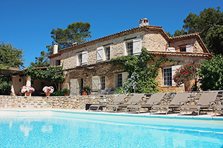 Lower terrace with heated swimming pool